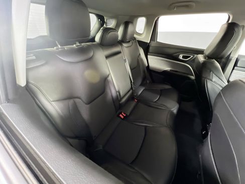 Used 2022 Jeep Compass Latitude w/ Convenience Group image 24