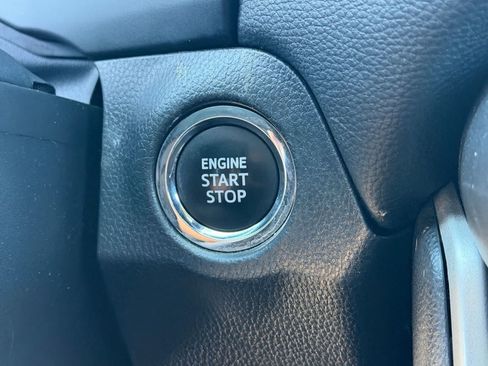 Used 2024 Toyota RAV4 XLE FWD image 21