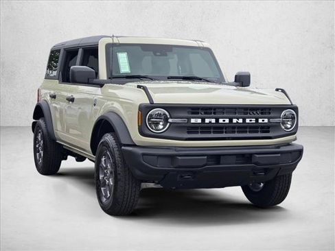 New 2026 Ford Bronco Big Bend AWD/4WD image 3