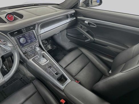 Certified 2014 Porsche 911 Turbo image 24