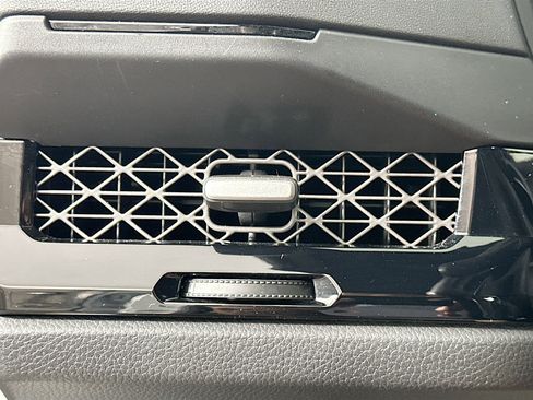 Used 2023 Honda Accord Sport image 17