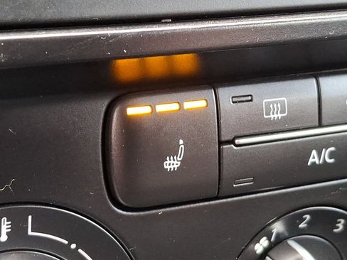 Used 2016 Volkswagen Jetta SE image 24