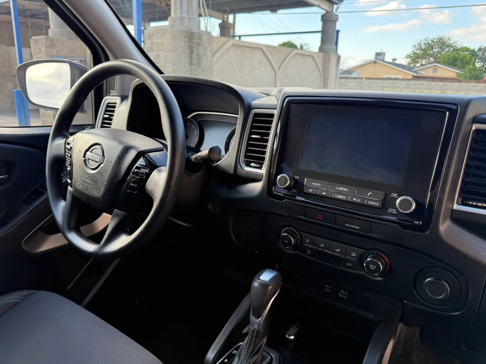 Used 2022 Nissan Frontier SV RWD image 19