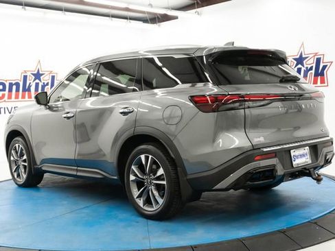 Used 2023 INFINITI QX60 Luxe w/ Cargo Package FWD image 6