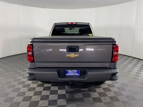 Used 2017 Chevrolet Silverado 1500 LT w/ All Star Edition AWD/4WD image 5