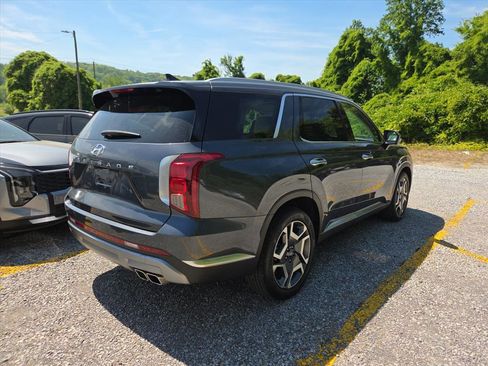 Used 2024 Hyundai Palisade Limited image 5