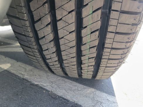 Used 2022 Jeep Grand Cherokee Altitude image 26