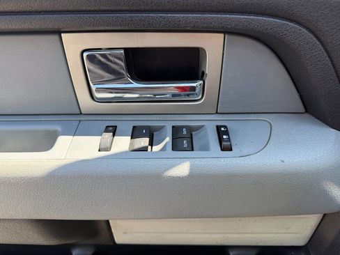 Used 2011 Ford F150 XLT w/ XLT Chrome Pkg AWD/4WD image 15