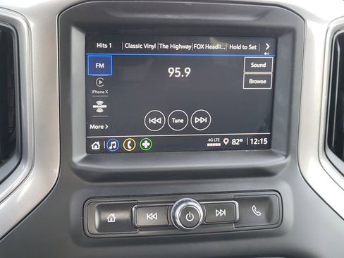 Used 2025 Chevrolet Silverado 2500 Custom w/ Custom Convenience Package image 12