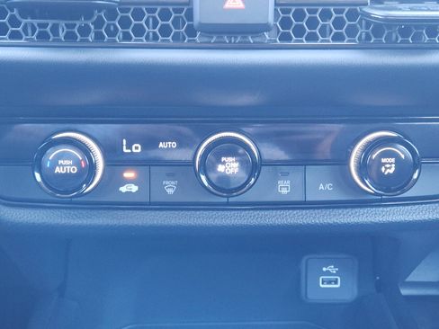 Certified 2023 Honda HR-V LX image 19