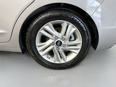 Used 2020 Hyundai Elantra Value Edition FWD image 37
