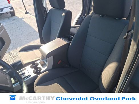 Used 2011 Ford Escape XLT AWD/4WD image 9