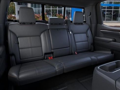 New 2026 Chevrolet Silverado 1500 High Country AWD/4WD image 17