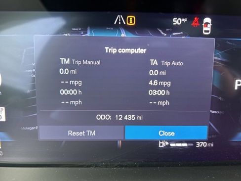 Certified 2025 Volvo XC60 B5 Plus image 21