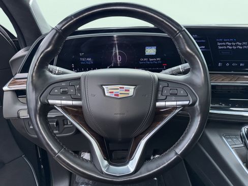 Used 2022 Cadillac Escalade ESV Premium Luxury Platinum w/ Heavy-Duty Trailer Package image 56