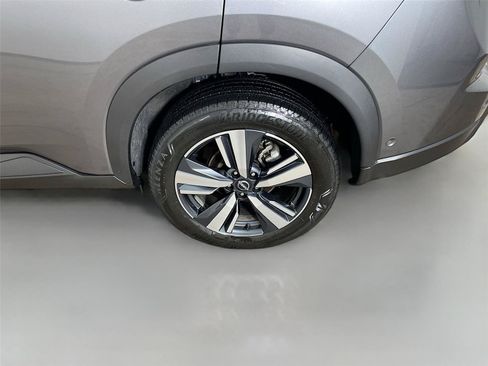 Used 2026 Nissan Rogue SL AWD/4WD image 29