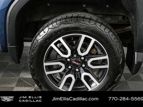 Used 2019 GMC Sierra 1500 AT4 w/ AT4 Premium Package AWD/4WD image 36
