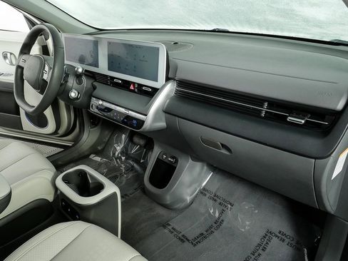 Used 2023 Hyundai Ioniq 5 SEL image 22