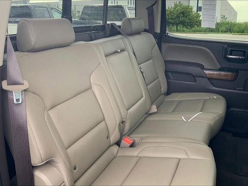 Used 2017 GMC Sierra 1500 SLT w/ SLT Premium Package image 23