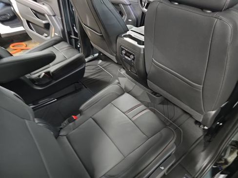 New 2026 Chevrolet Suburban RST w/ RST Capability Package AWD/4WD image 14