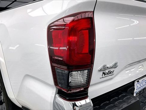 Used 2023 Toyota Tacoma SR5 image 31