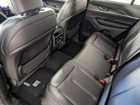 New 2025 Jeep Grand Cherokee Limited w/ Black Appearance Package RWD image 14