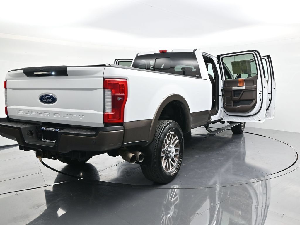 Used 2017 Ford F350 King Ranch w/ King Ranch Ultimate Package AWD/4WD image 54