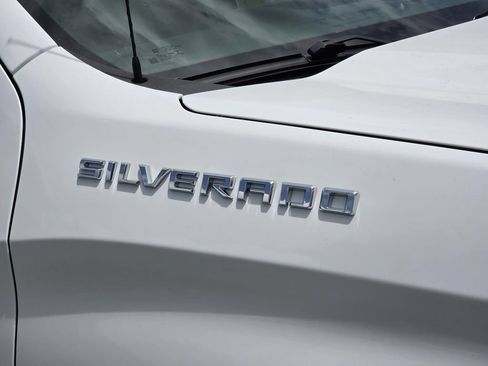 Used 2021 Chevrolet Silverado 1500 LT RWD image 6