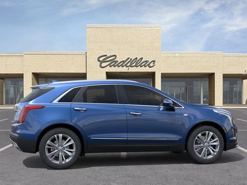 New 2026 Cadillac XT5 Premium Luxury w/ Driver Assist Package FWD image 5