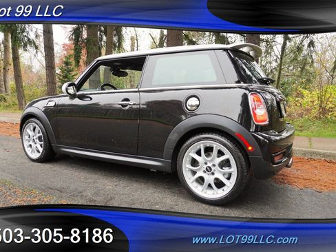 Used 2012 MINI Cooper S image 11