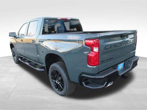 New 2026 Chevrolet Silverado 1500 Custom Trail Boss w/ LPO, Dark Essentials Package image 3