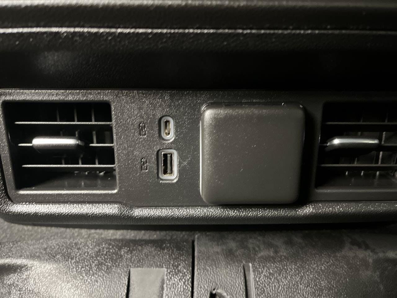 Certified 2023 Chevrolet Silverado 1500 LT AWD/4WD image 13