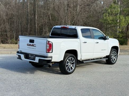 Used 2022 GMC Canyon Denali image 19