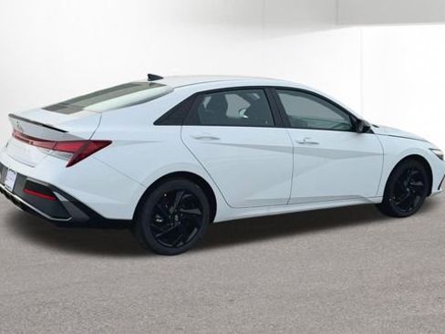 New 2026 Hyundai Elantra Sport FWD image 10