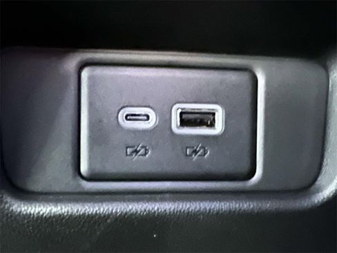 Certified 2024 Cadillac XT6 Luxury image 17