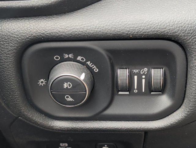 Used 2025 RAM 1500 Big Horn AWD/4WD image 20