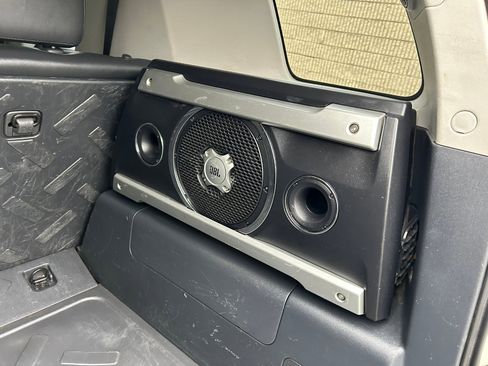 Used 2014 Toyota FJ Cruiser 4WD w/ Upgrade Package image 13