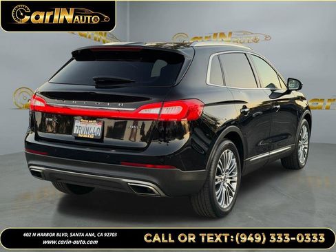 Used 2016 Lincoln MKX Reserve w/ Cargo Accessories Package image 5