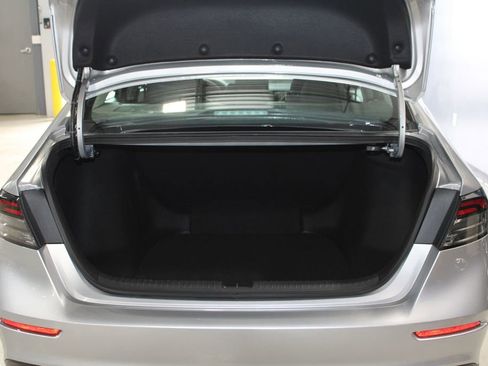 Used 2024 Honda Accord LX image 38