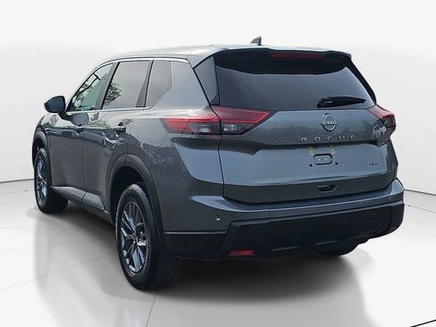 Used 2024 Nissan Rogue S AWD/4WD image 7