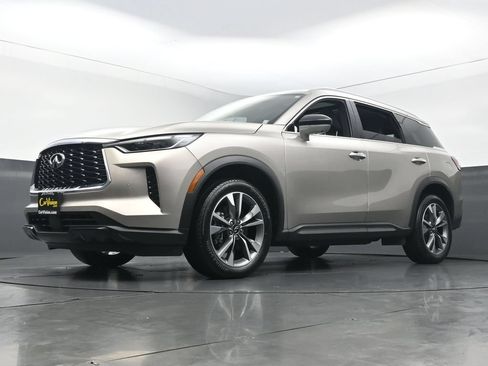 Used 2023 INFINITI QX60 Luxe AWD/4WD image 45