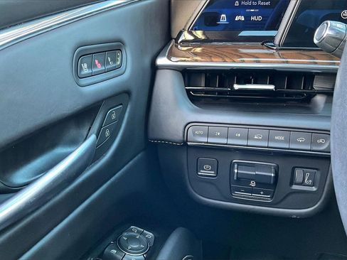 Used 2023 Cadillac Escalade Sport Platinum image 24