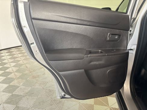 Used 2015 Mitsubishi Outlander Sport ES image 18