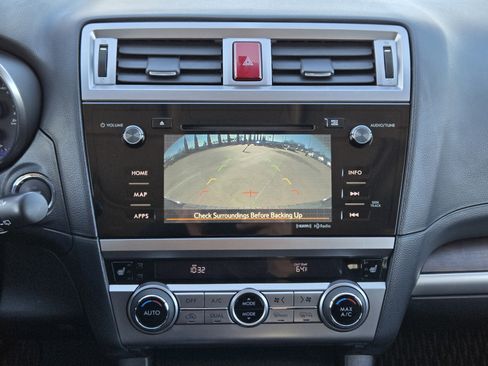 Used 2015 Subaru Outback 2.5i Limited image 22