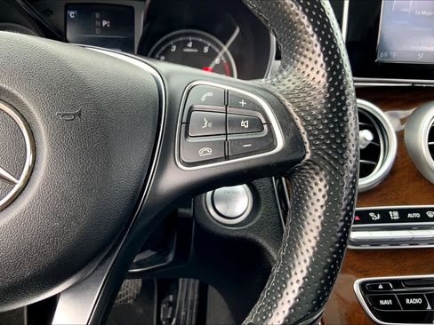 Used 2017 Mercedes-Benz C 300 Sedan image 24