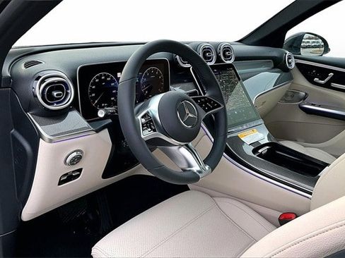 New 2026 Mercedes-Benz GLC 300 4MATIC image 8