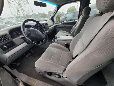 Used 2004 Ford F250 XLT image 10