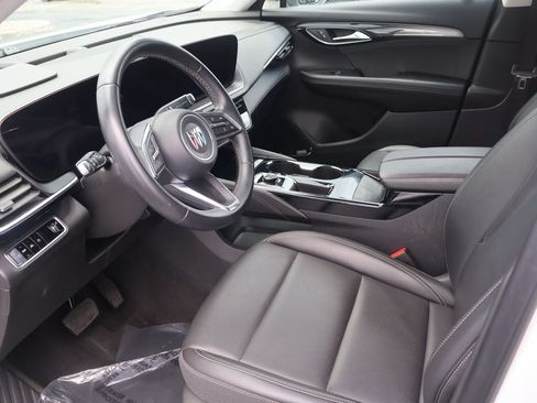 Used 2024 Buick Envision Preferred AWD/4WD image 5