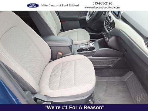 Used 2020 Ford Escape SE image 24