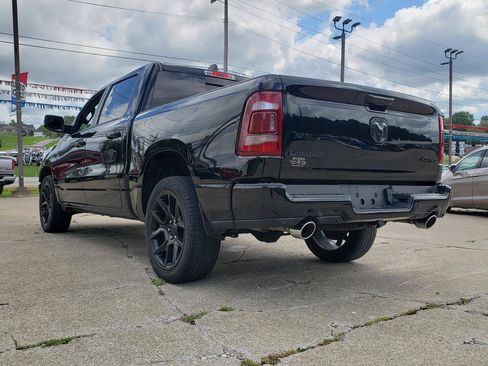 Used 2023 RAM 1500 Laramie AWD/4WD image 5